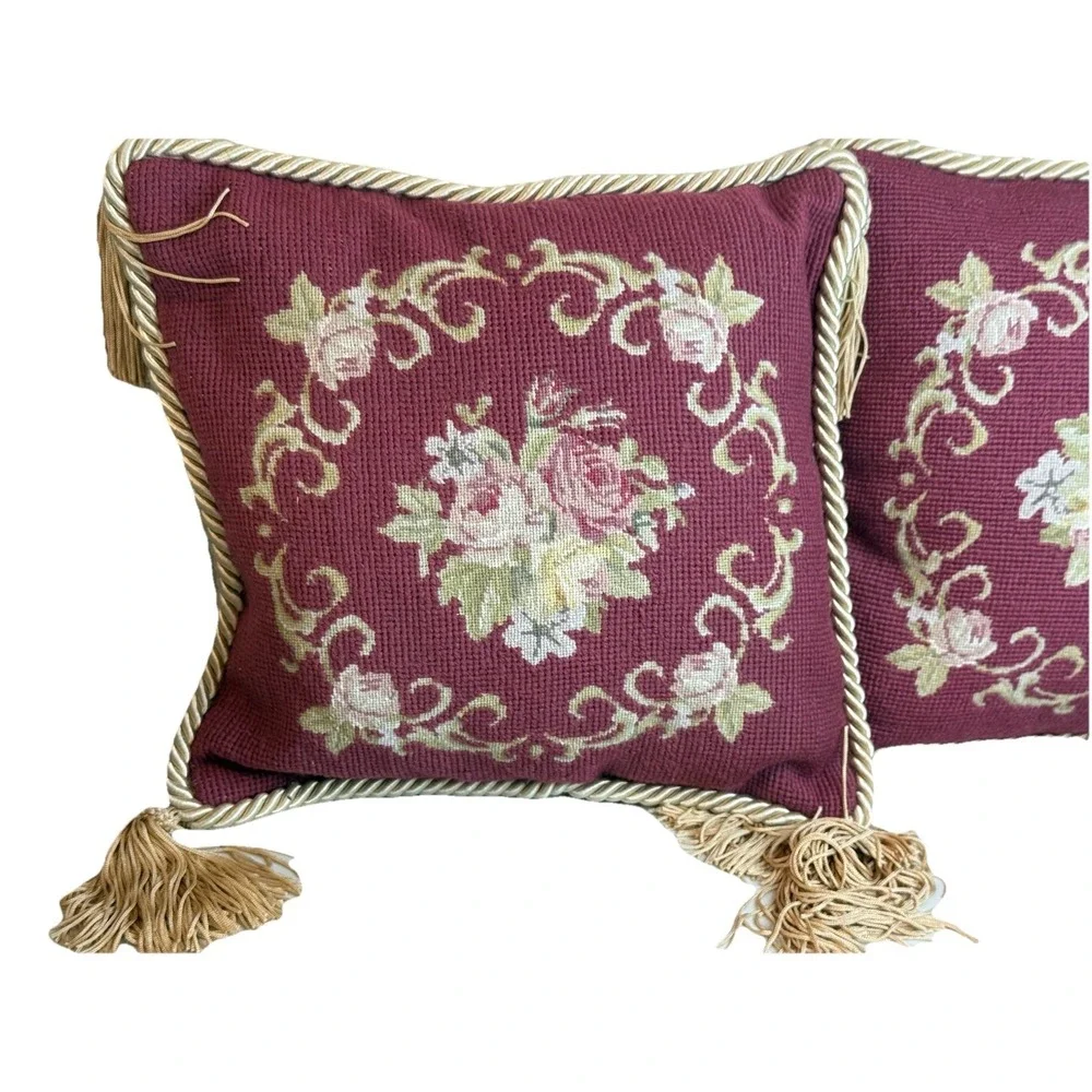 Vintage Pair Of Rose Bouquet Fringed Elegant Needlepoint Pillows 11